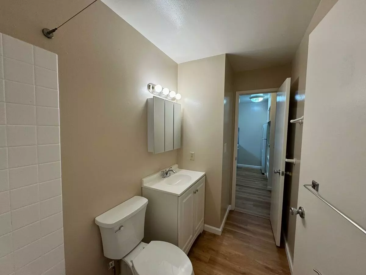3 Admiral Drive #263 photo 5
