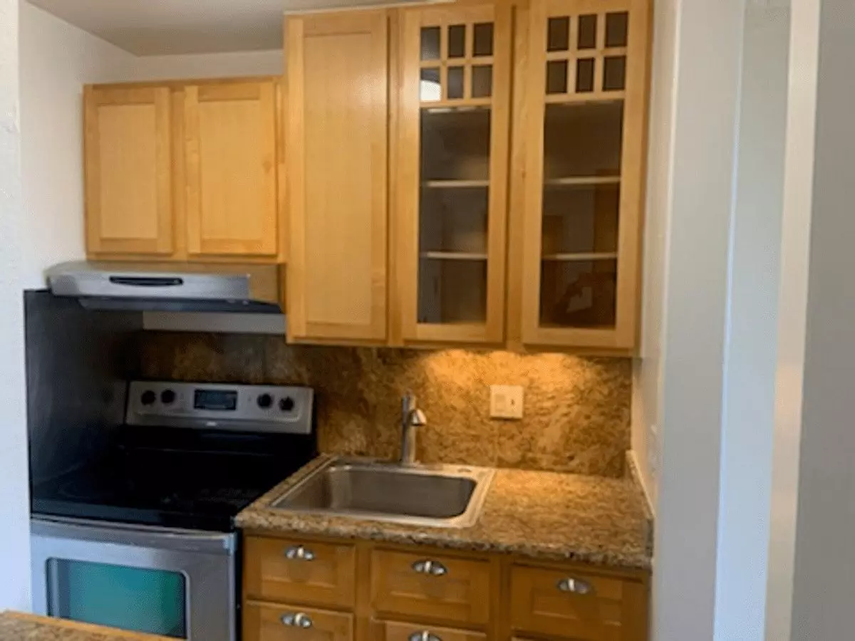 4 Captain Drive, Emeryville, CA 94608 photo 2