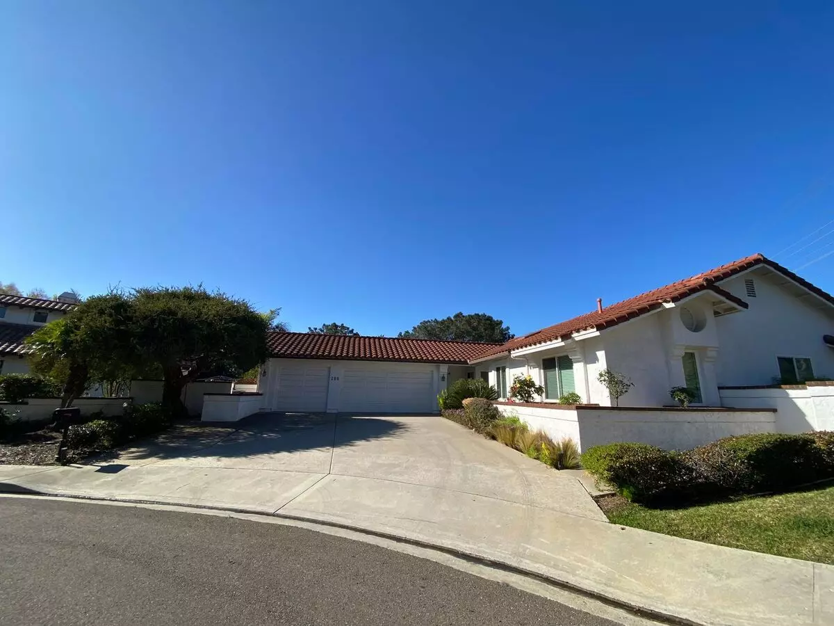 286 Via Tierra Encinitas, CA 92024 photo 3