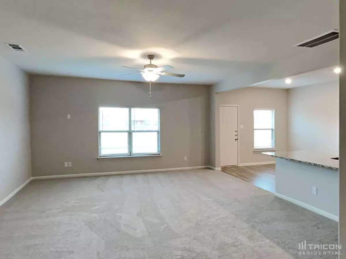 236 Micah Lane, Ferris, TX 75125 photo 4