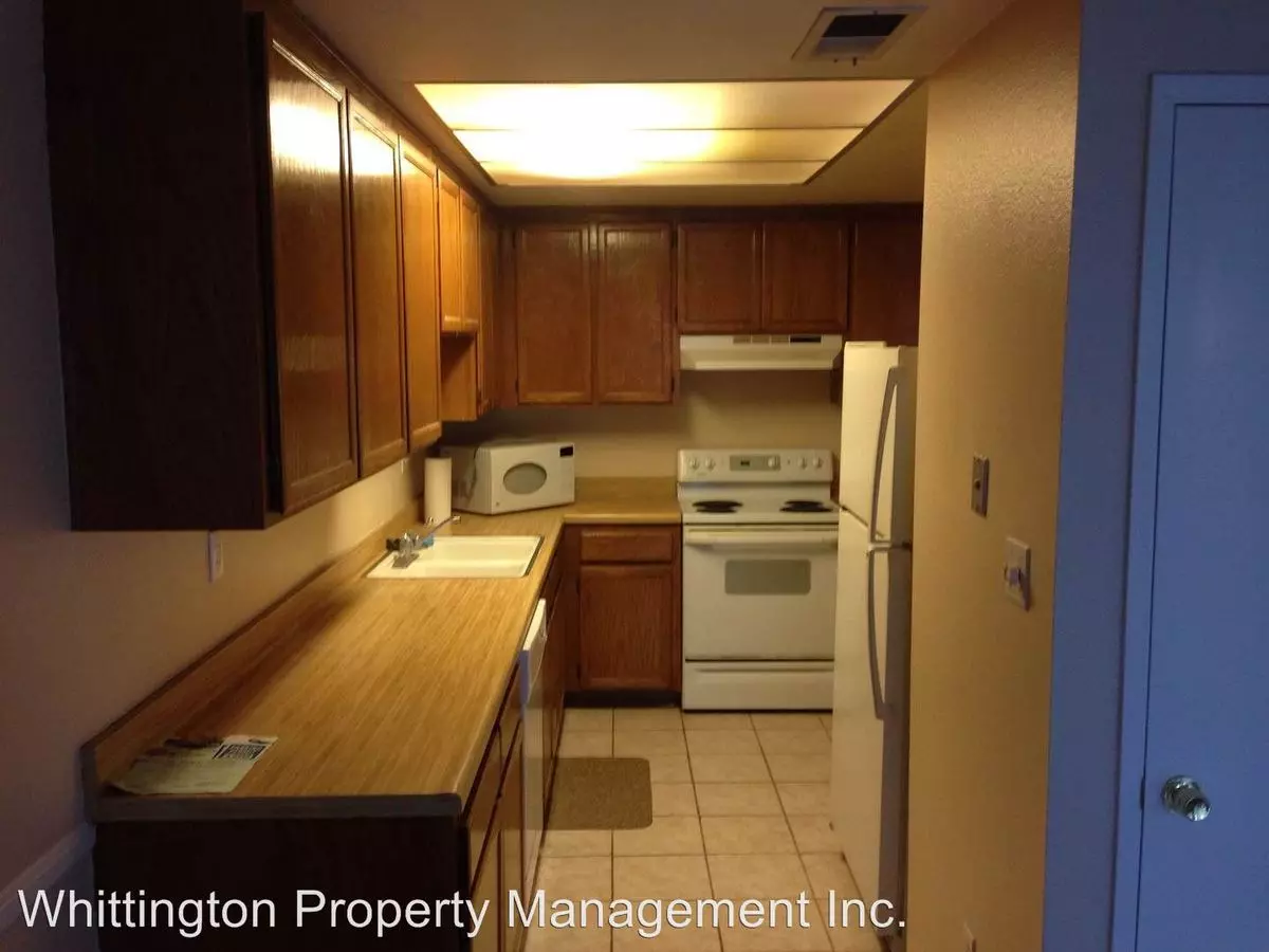 1651 S. Juniper St. photo 3