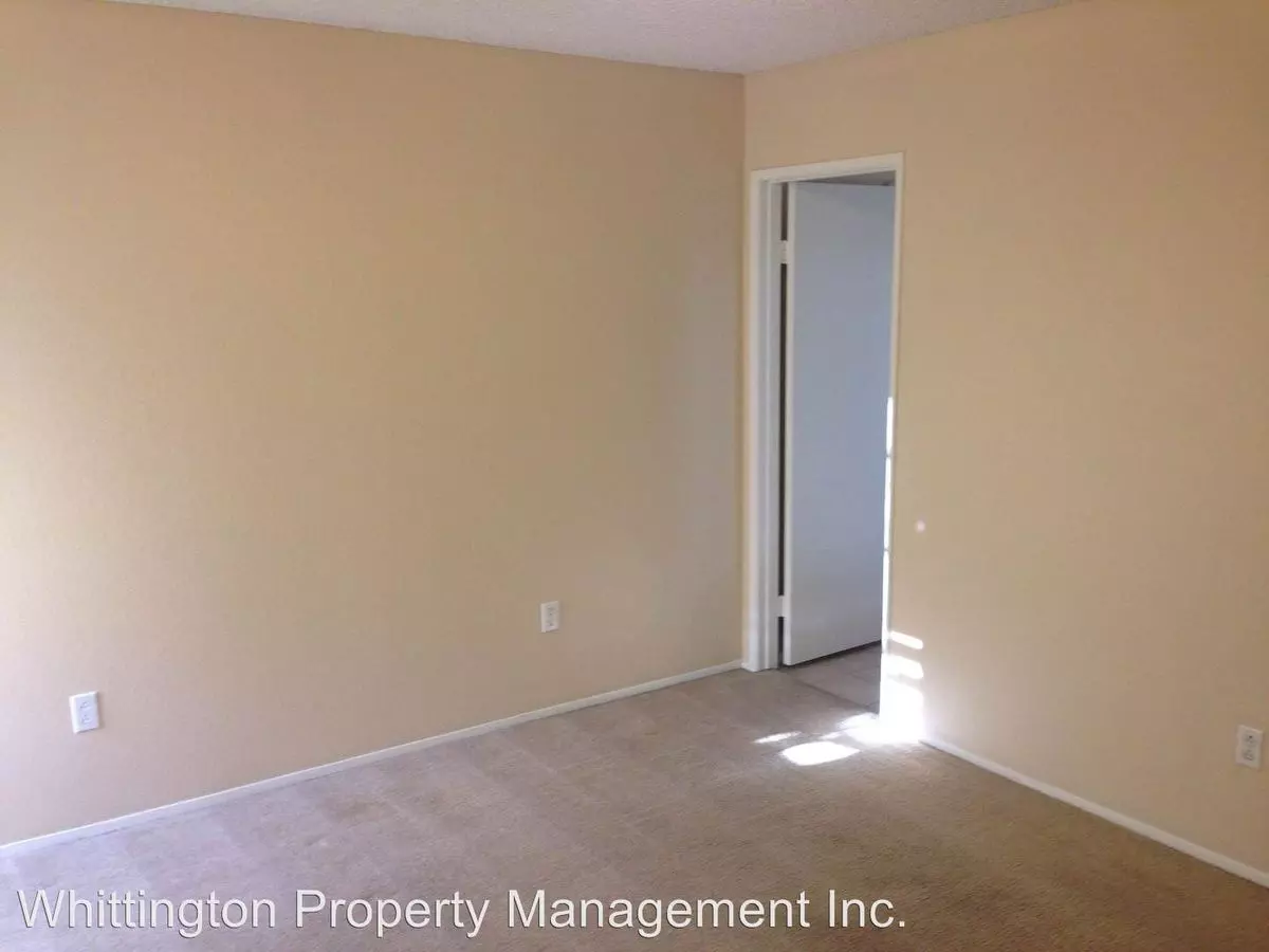 1651 S. Juniper St. photo 5