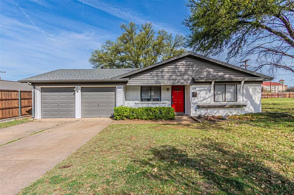 308 Franklin Drive, Euless, TX 76040 photo 4