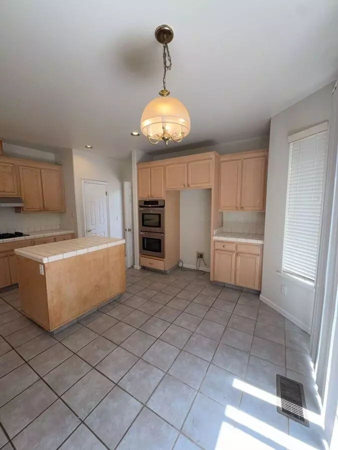 Desired Green Valley Home photo 5