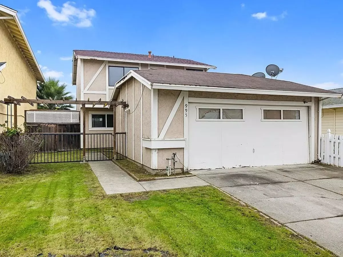 995 Matthew Ct Fairfield, CA 94533