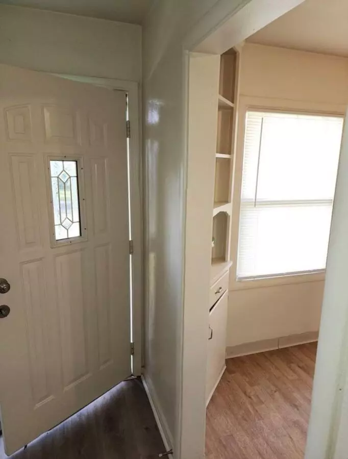 One Bedroom Apartment photo 3