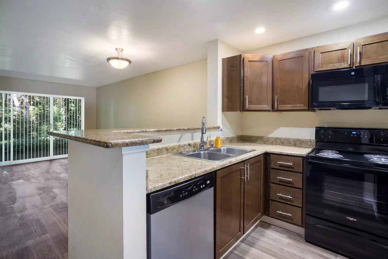 Arcadia Townhomes photo 4