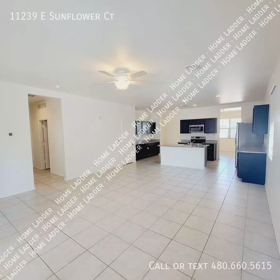 11239 East Sunflower Court, Florence, AZ 85132 photo 3