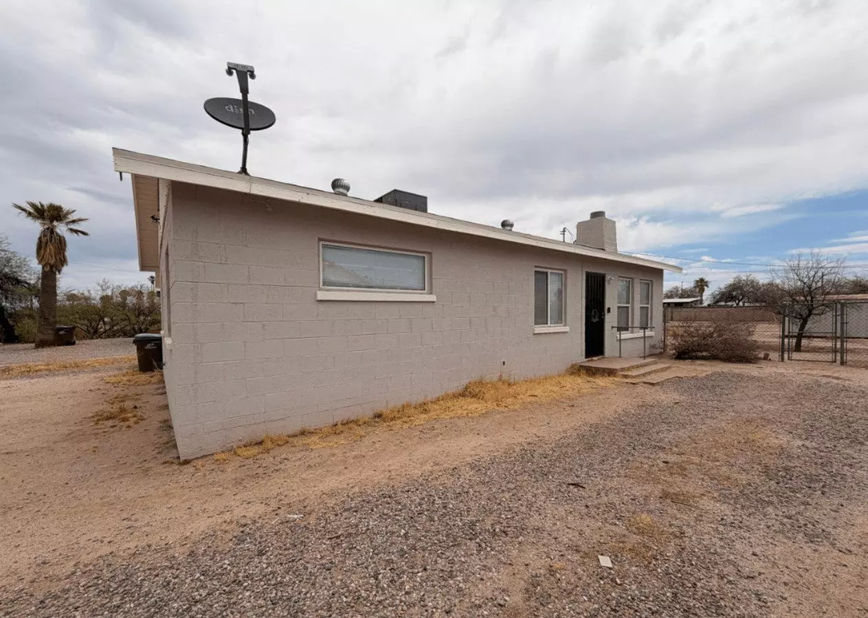 211 Desoto St Florence, AZ 85132 photo 4