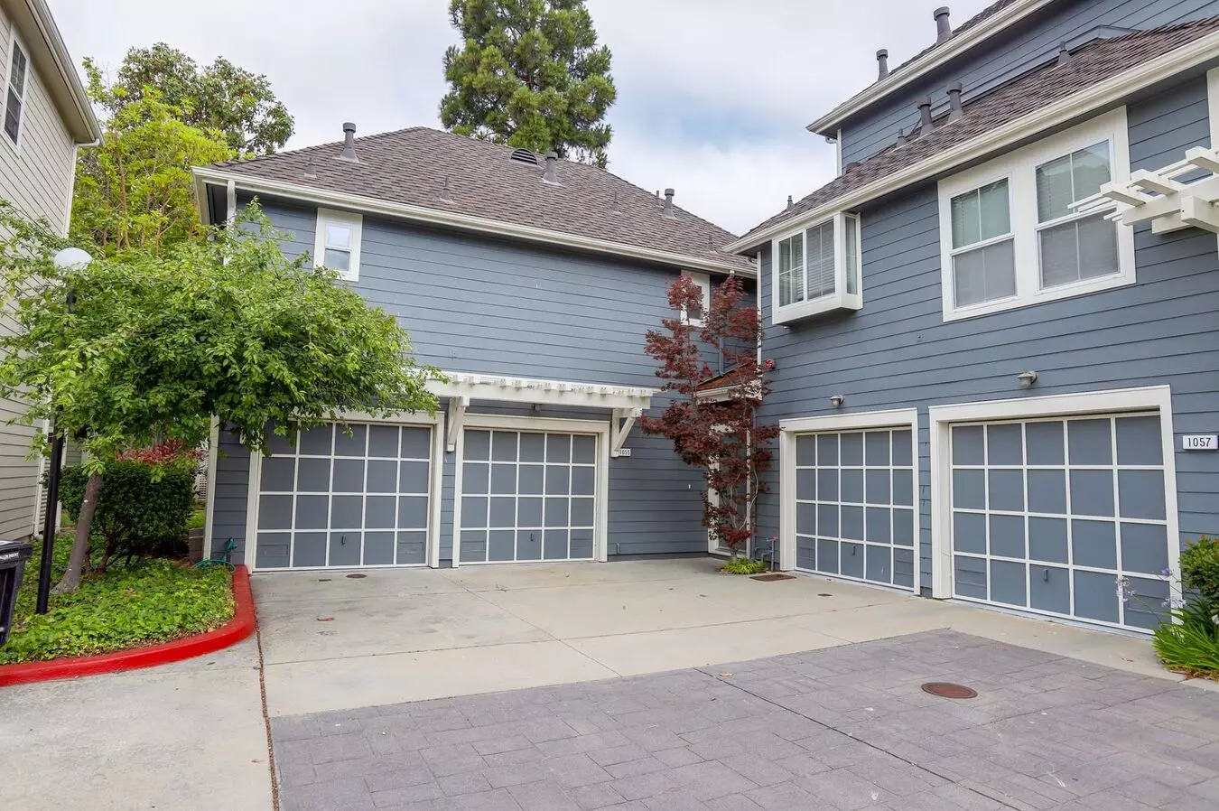 2br/2.5ba Pet-friendly Townhome With Loft, Pool &amp; 2-car Garage | Foster City | Youtube Tour photo 2