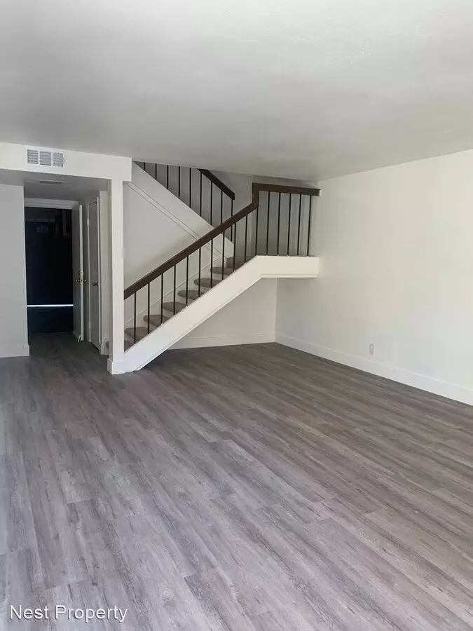 604 Pavo Ln photo 3