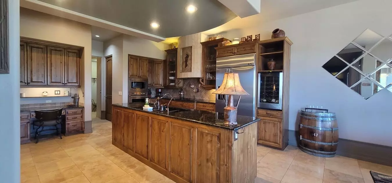 Furnished Single Family Home-rate Displayed Is For Winter Season photo 5