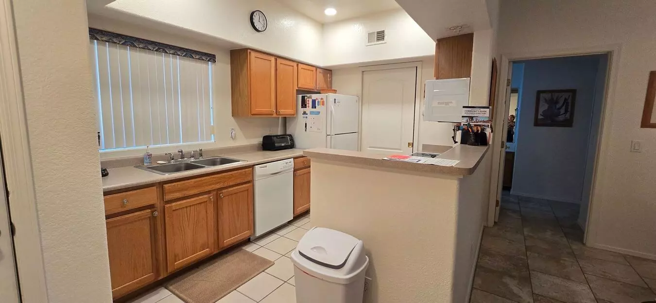 10401 Saguaro photo 3
