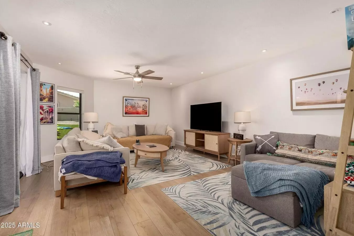 Gorgeous 3 Bedroom/2 Bath Single Level Home! Private Pool/spa, Rv Gate, Separate Garage/workshop photo 5