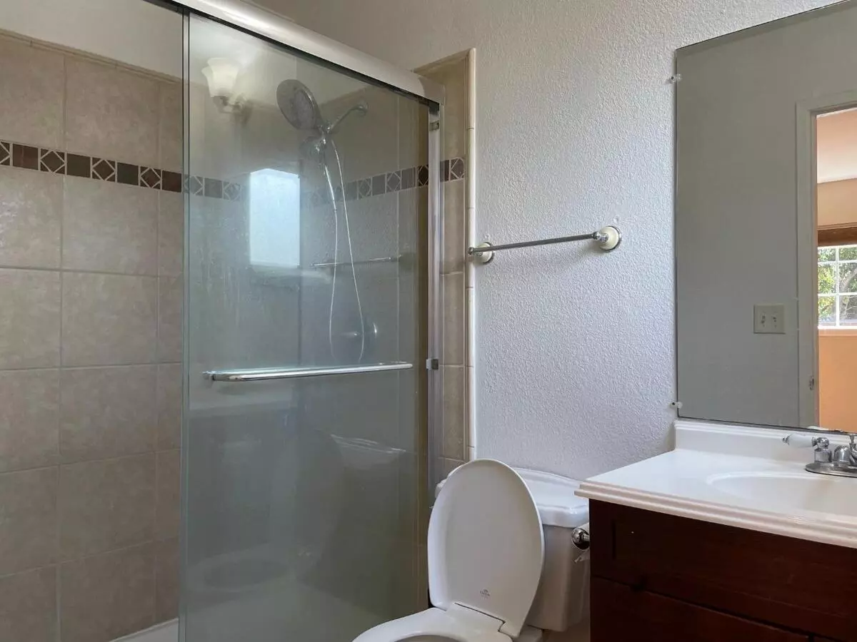 33847 Whitehead LN photo 2