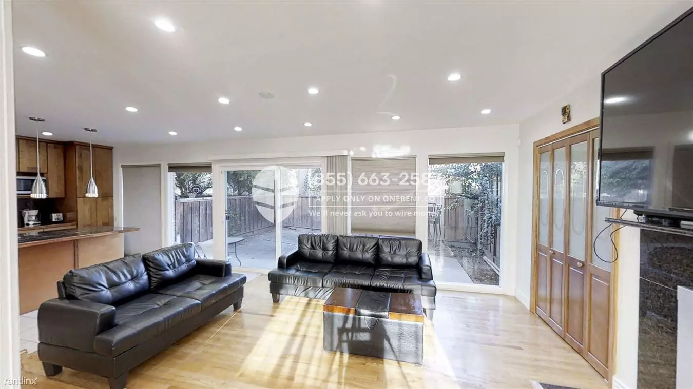 Lovely 3 Bedroom 2 Bath home in Parkmont neighborhood of Fremont photo 4