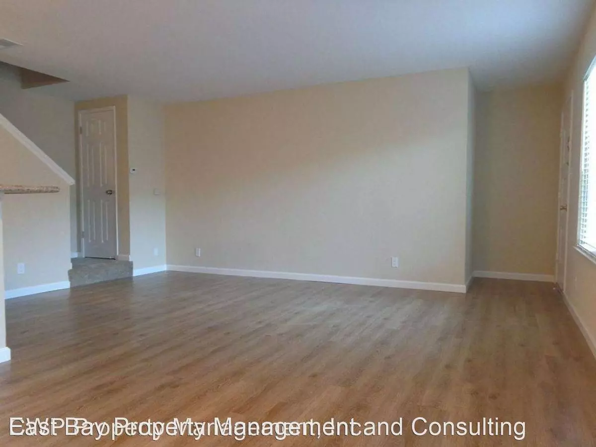 43326 Grimmer Boulevard, Fremont, CA 94538 photo 4