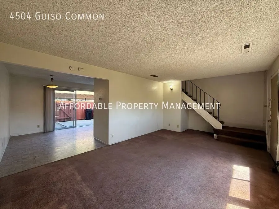 4504 Guiso Cmn photo 3