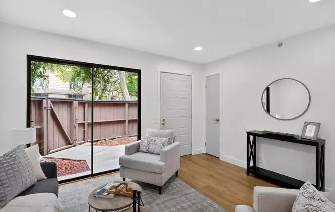 199 East Warren Common, Fremont, CA 94539 photo 3