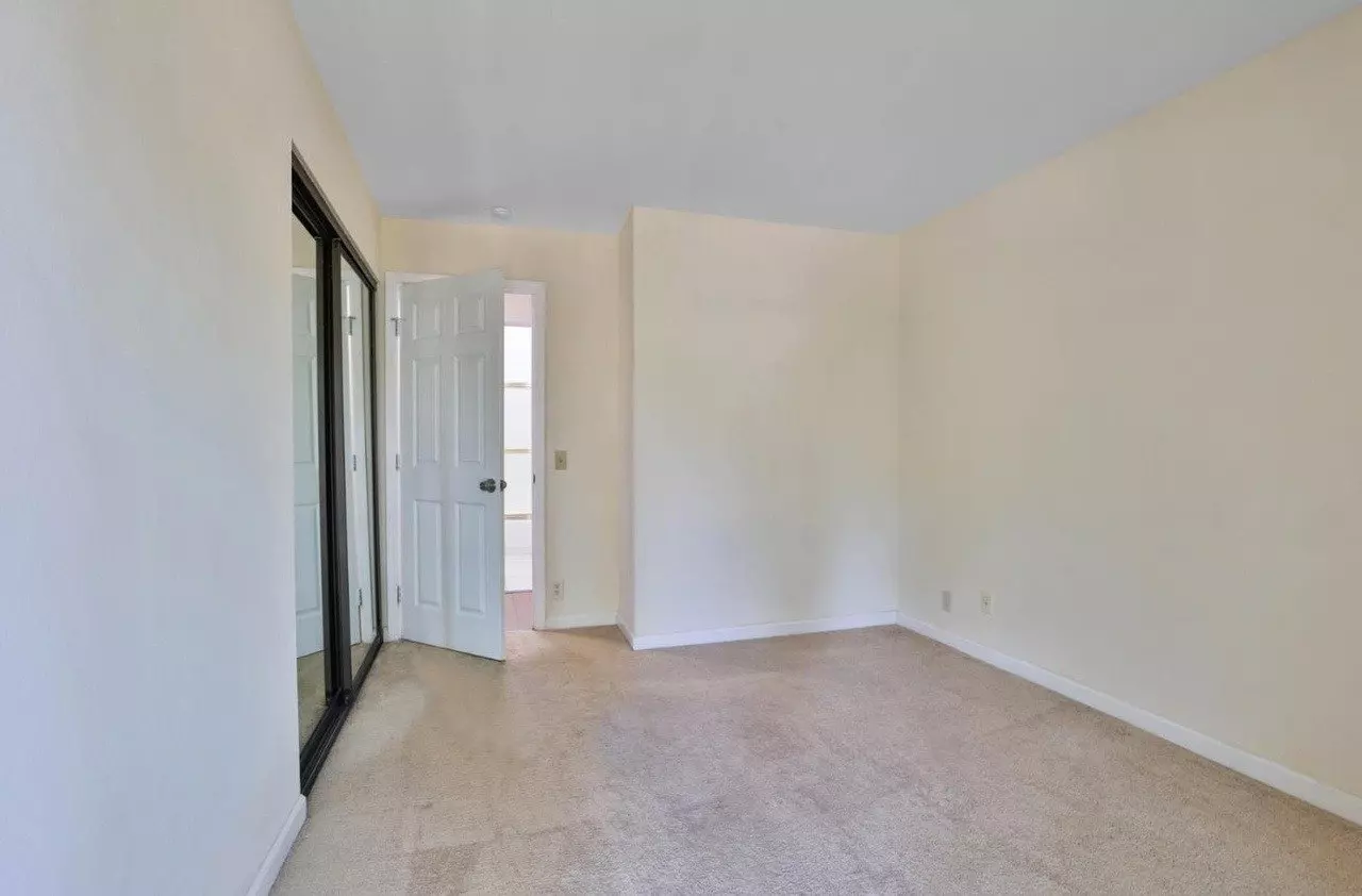 Stylish Fremont Condo Near Bart &amp; Major Freeways photo 3