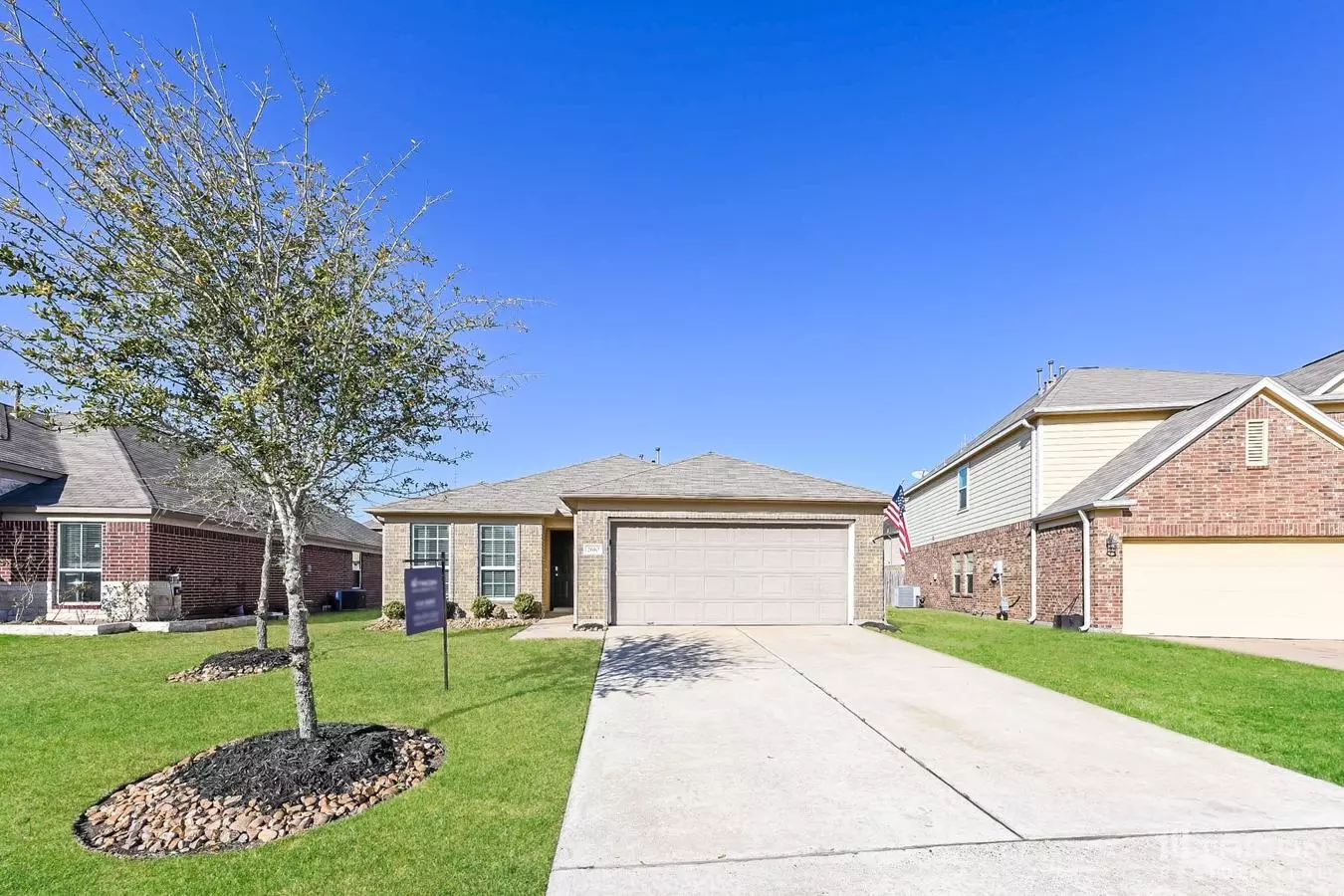 2610 Texas Elm Court Fresno Tx photo 3