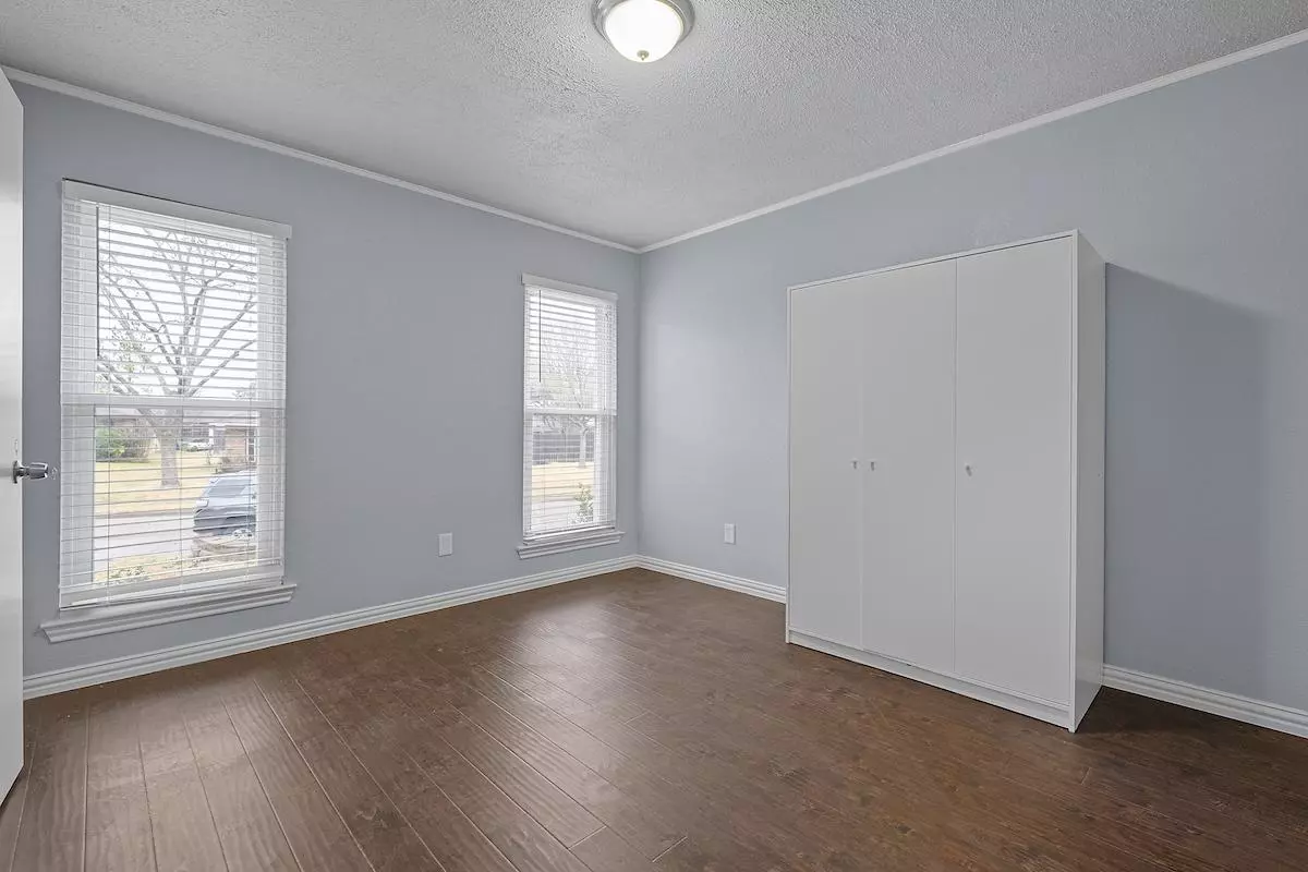 Woodmeadow Ct photo 5
