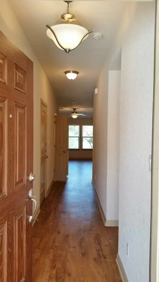 707 Algerita Dr Georgetown, TX 78628 photo 3