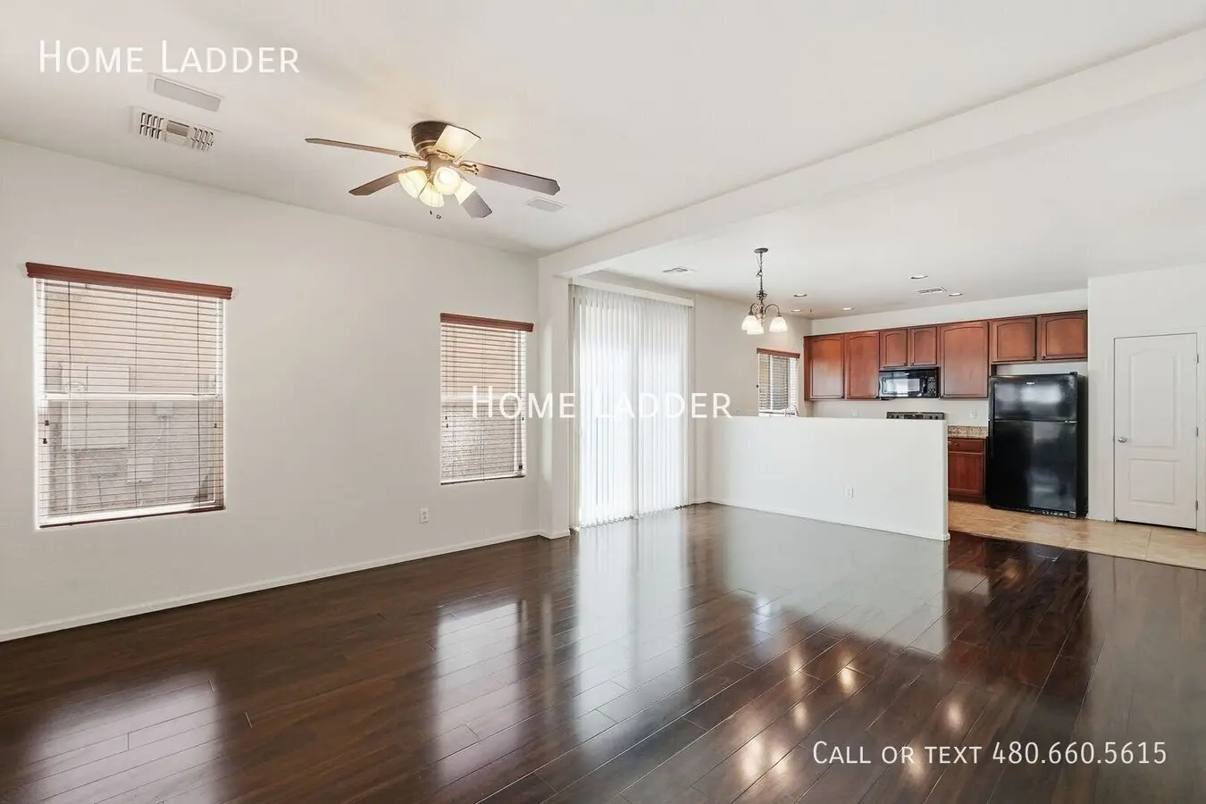 1035 S Cheshire Ln photo 2