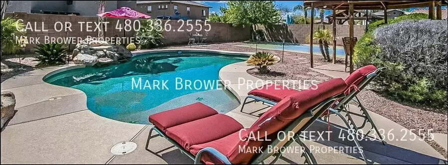 1273 E Vermont Dr photo 3