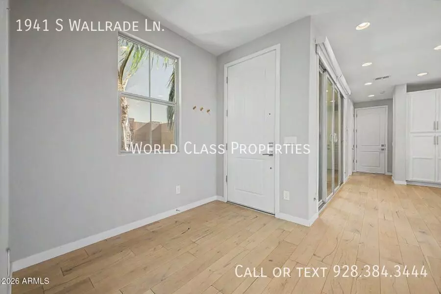 1941 S Wallrade Ln photo 3