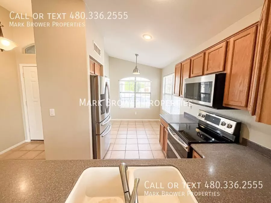 2041 East Rawhide Street, Gilbert, AZ 85296 photo 3
