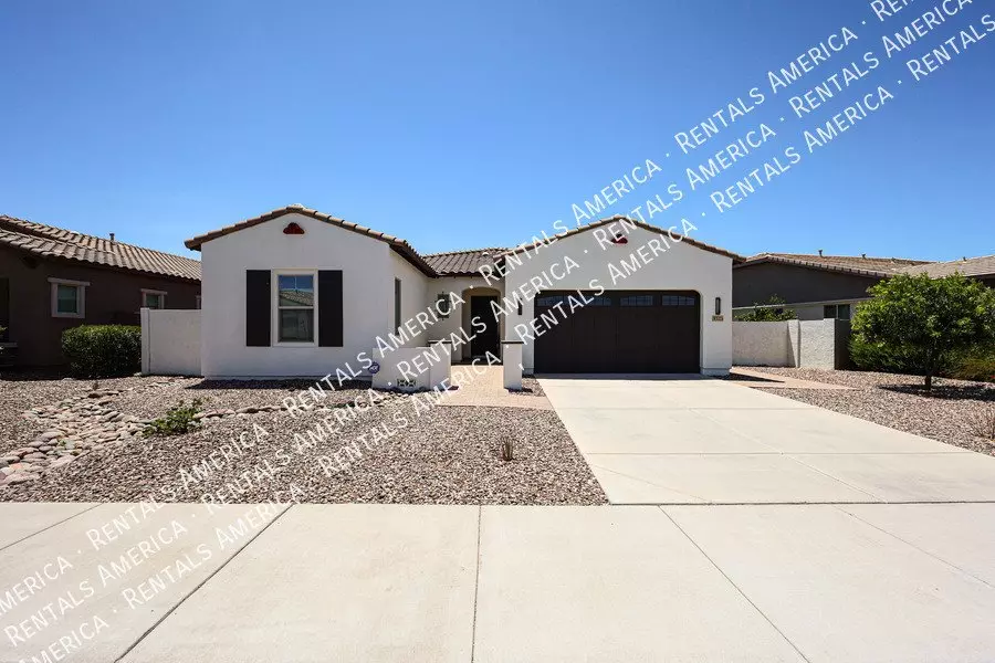 3325 E Coconino Dr photo 2