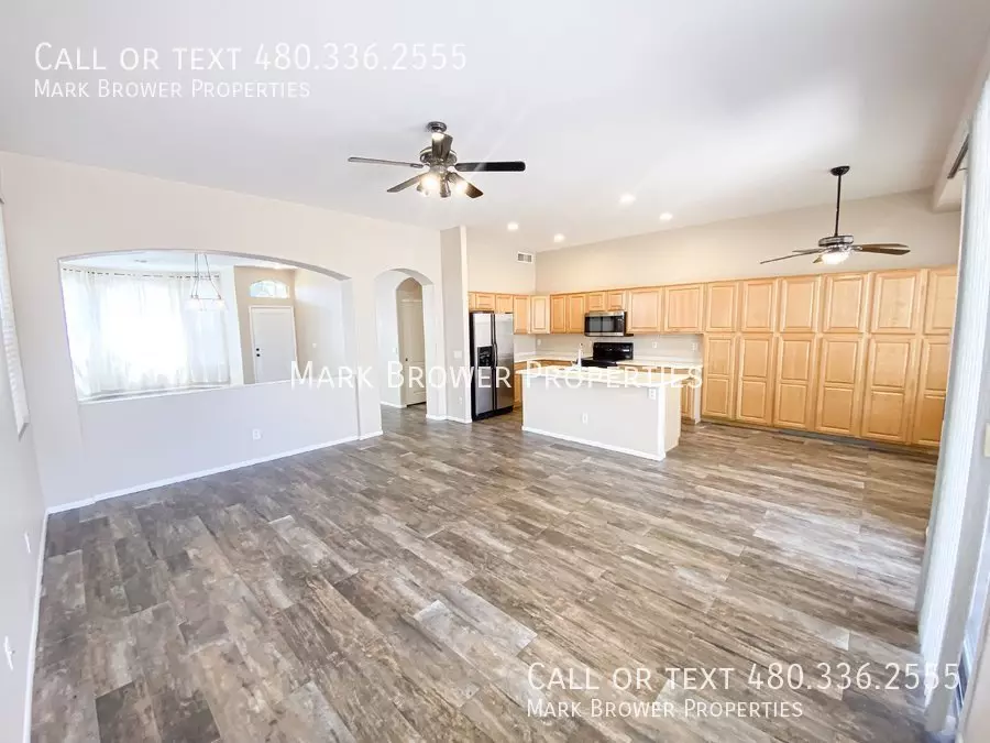 3918 East Juanita Avenue, Gilbert, AZ 85234 photo 3