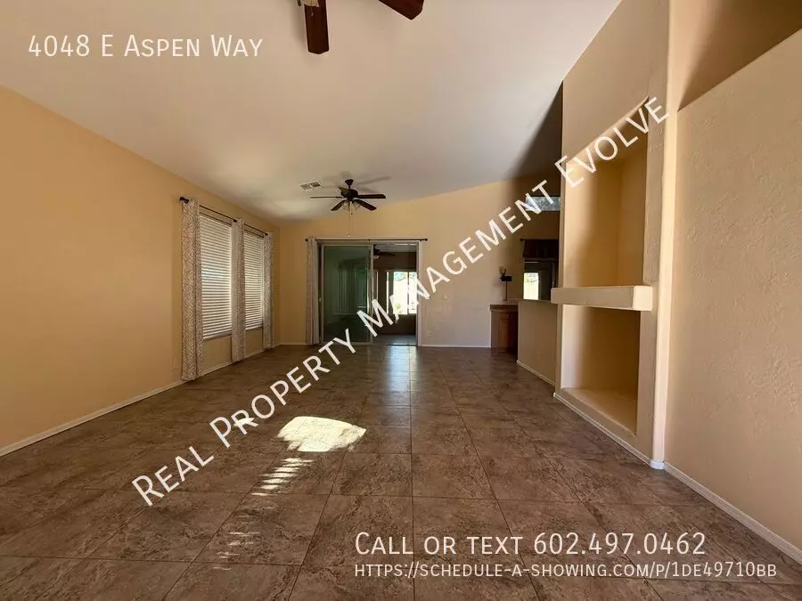 4048 East Aspen Way, Gilbert, AZ 85234 photo 2