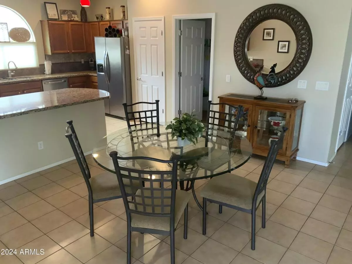 5141 South Eucalyptus Drive, Gilbert, AZ 85298 photo 3