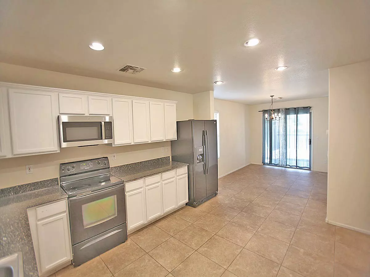 3926 East Kent Avenue, Gilbert, AZ 85296 photo 4