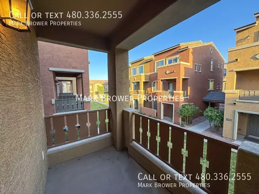 240 West Juniper Avenue, Gilbert, AZ 85233 photo 4