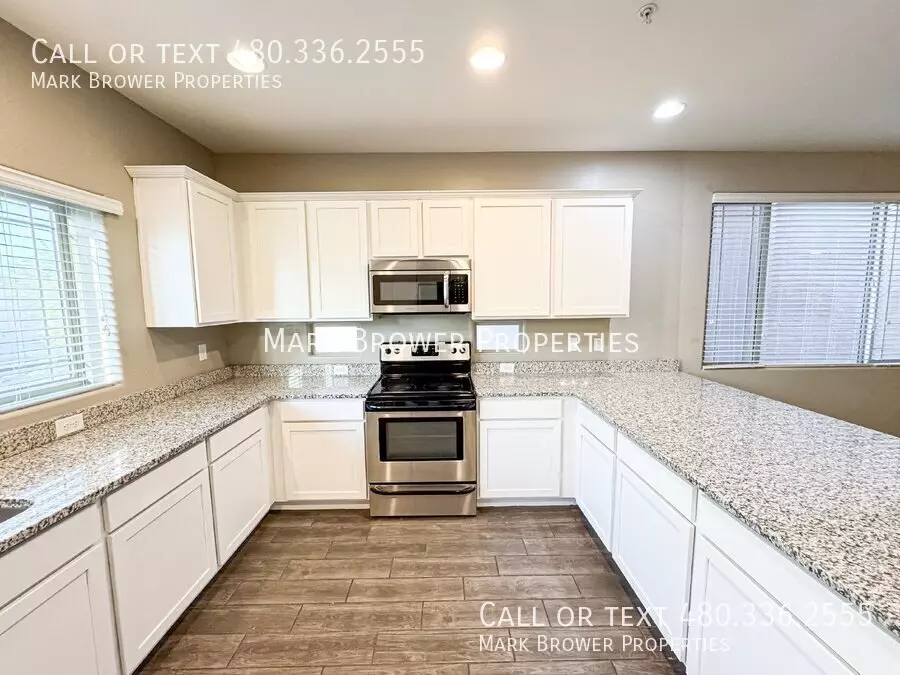 240 West Juniper Avenue, Gilbert, AZ 85233 photo 5