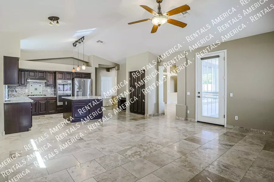 20669 North 41st Lane, Glendale, AZ 85308 photo 4