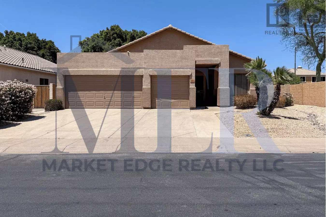 5946 W Sack Dr photo 3