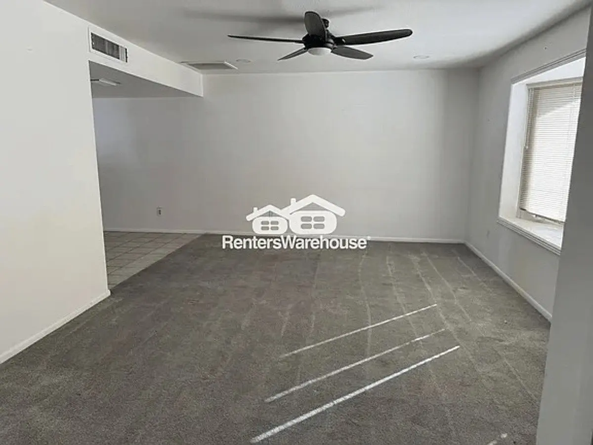 5722 W Tierra Buena Ln Glendale, AZ 85306