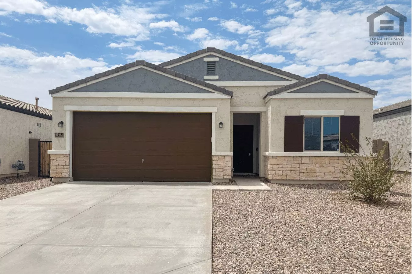 5Bed House At Northern Pkwy/el Mirage Rd! Ready For Immediate Move-in! photo 2