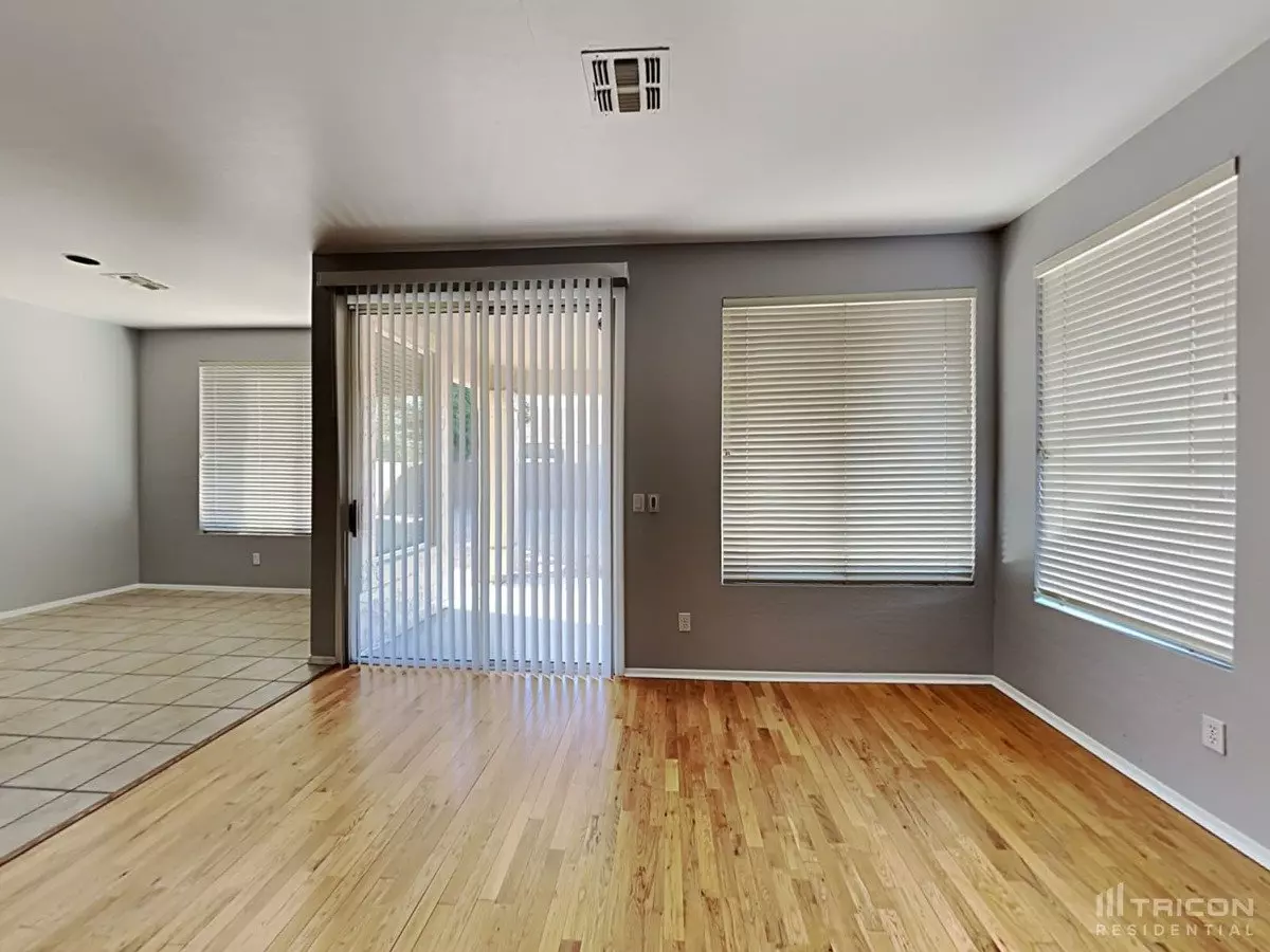 6147 West Oraibi Drive, Glendale, AZ 85308 photo 3