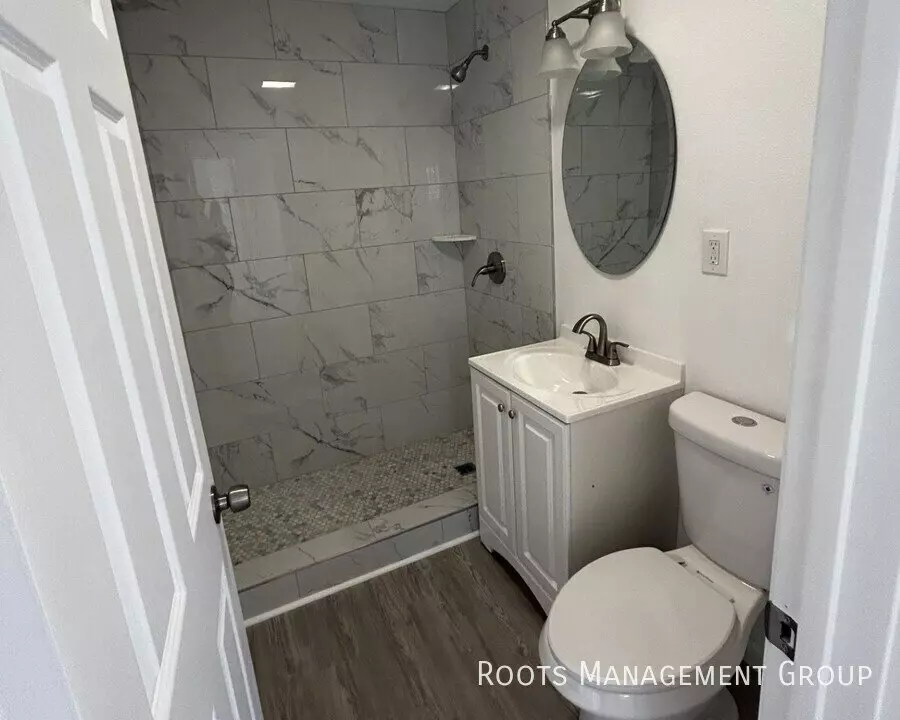 6231 North 59th Avenue, Glendale, AZ 85301 photo 4