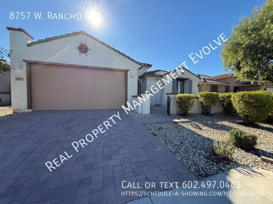 8757 W Rancho Drive photo 4