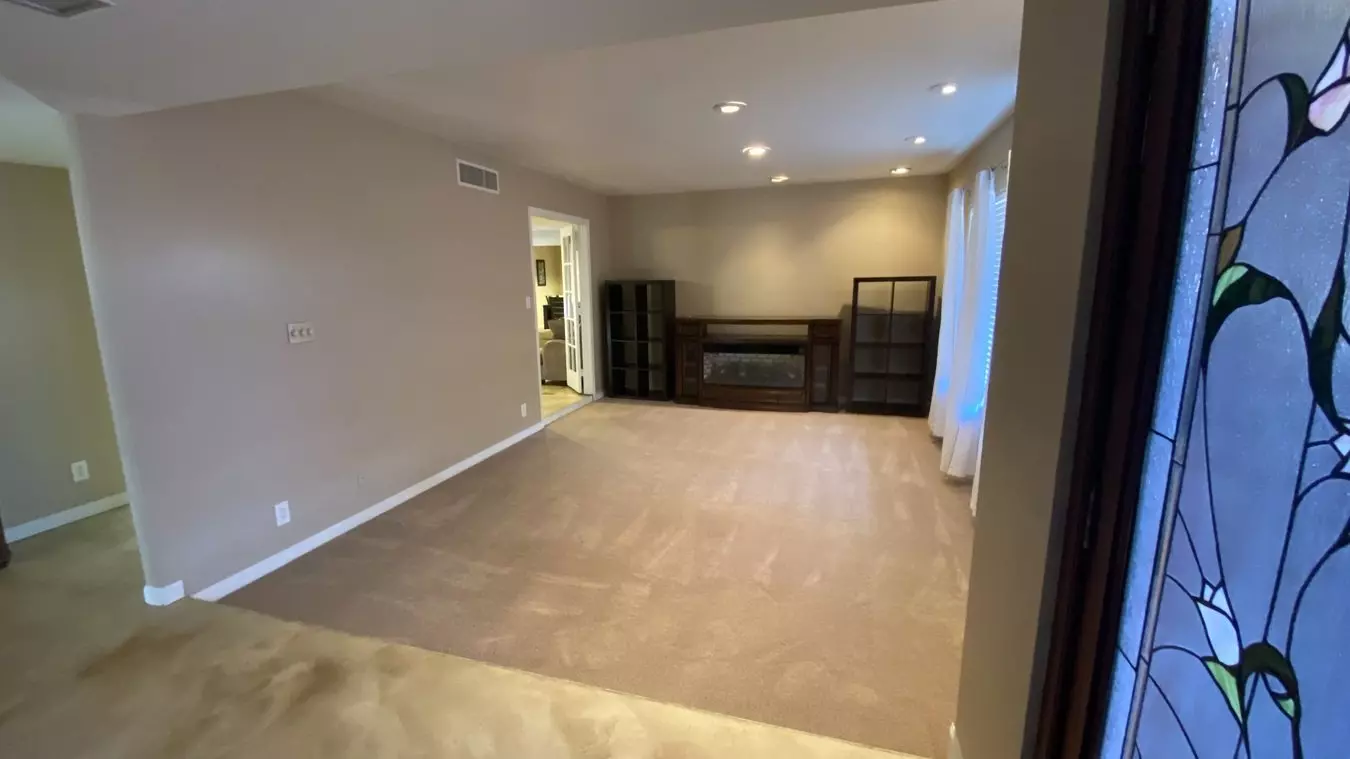 6823 W Union Hills Dr photo 4