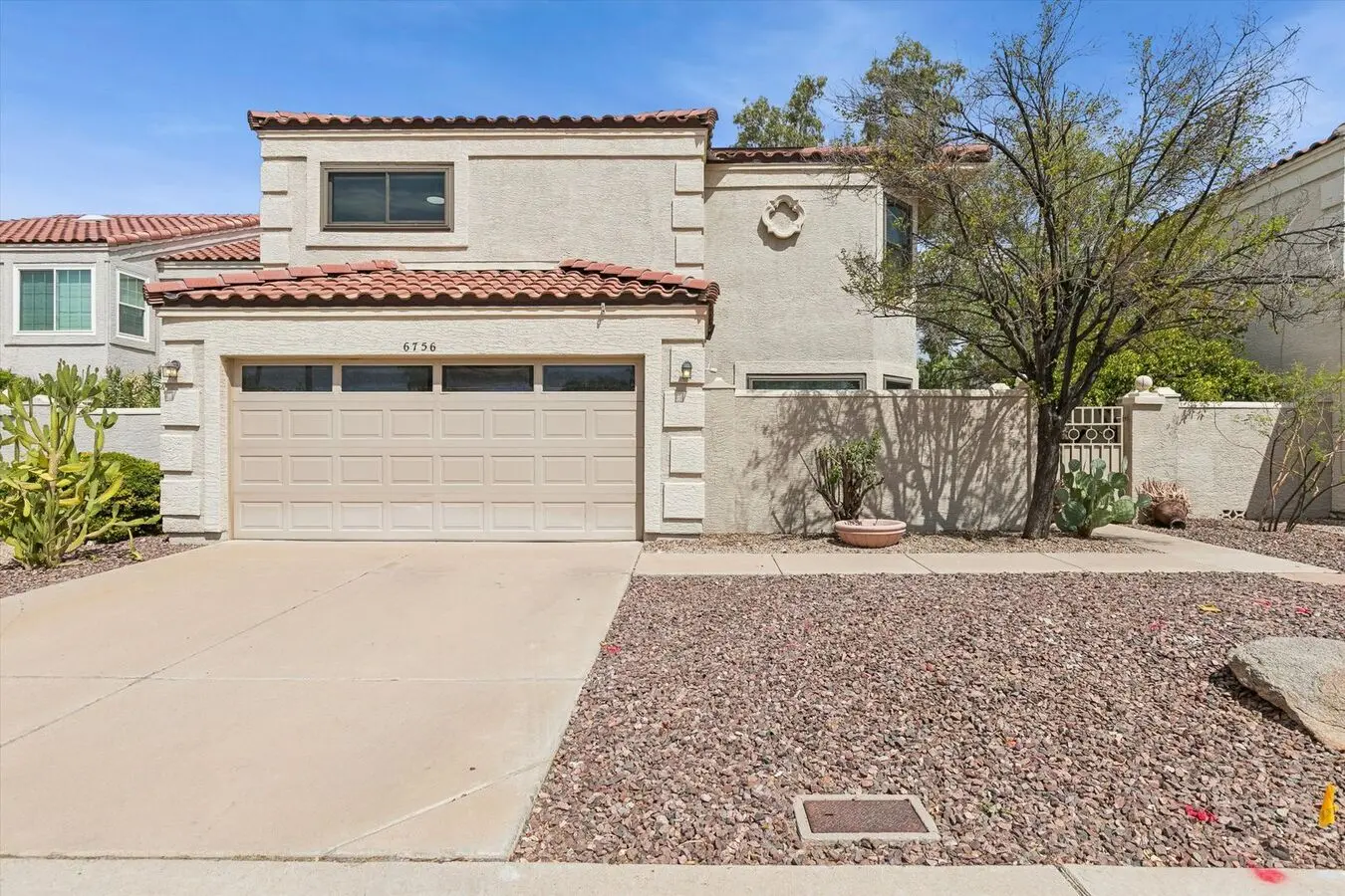 6756 W Morrow Dr photo 2