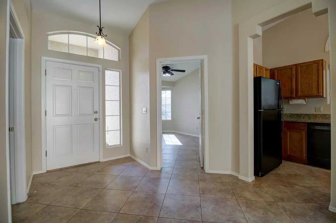 6124 W Whispering Wind Dr photo 4