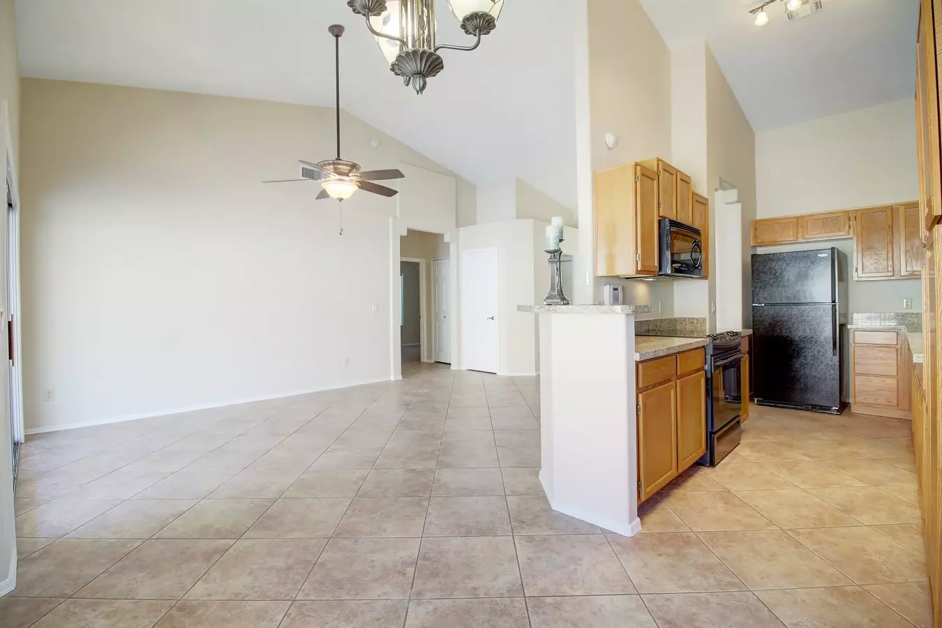 6124 W Whispering Wind Dr photo 5