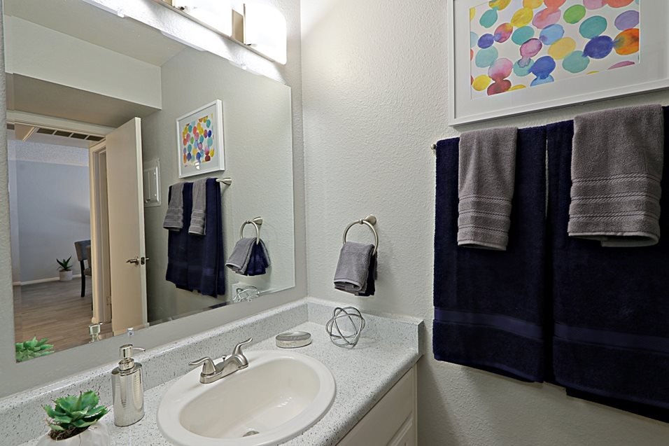 Summers Point Apartments photo 2